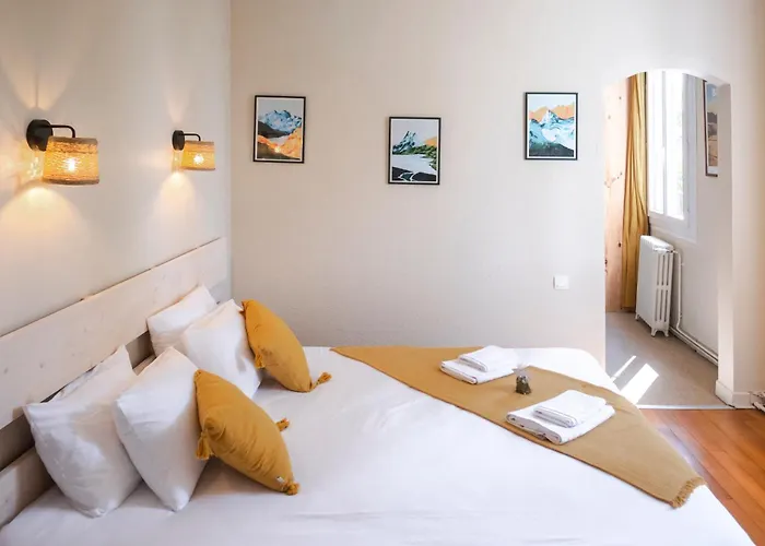 Maison Tournesol Relaxing Stay With Massages Near Pau And Jurancon