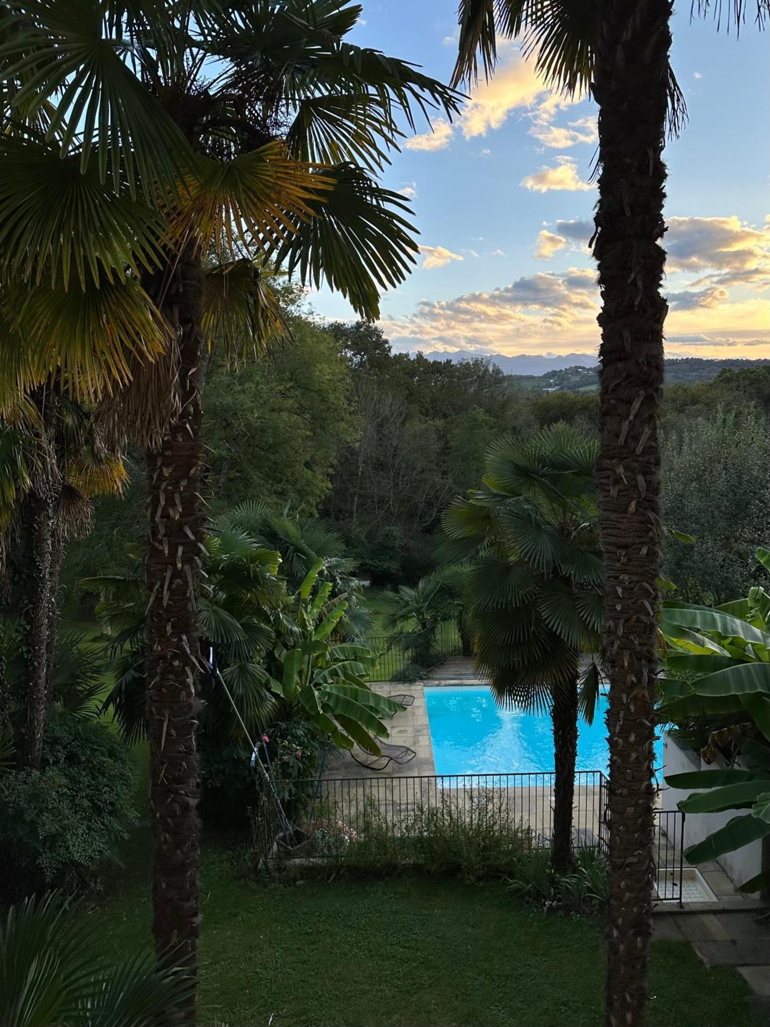 Maison Tournesol Massages Pau Jurancon Gan