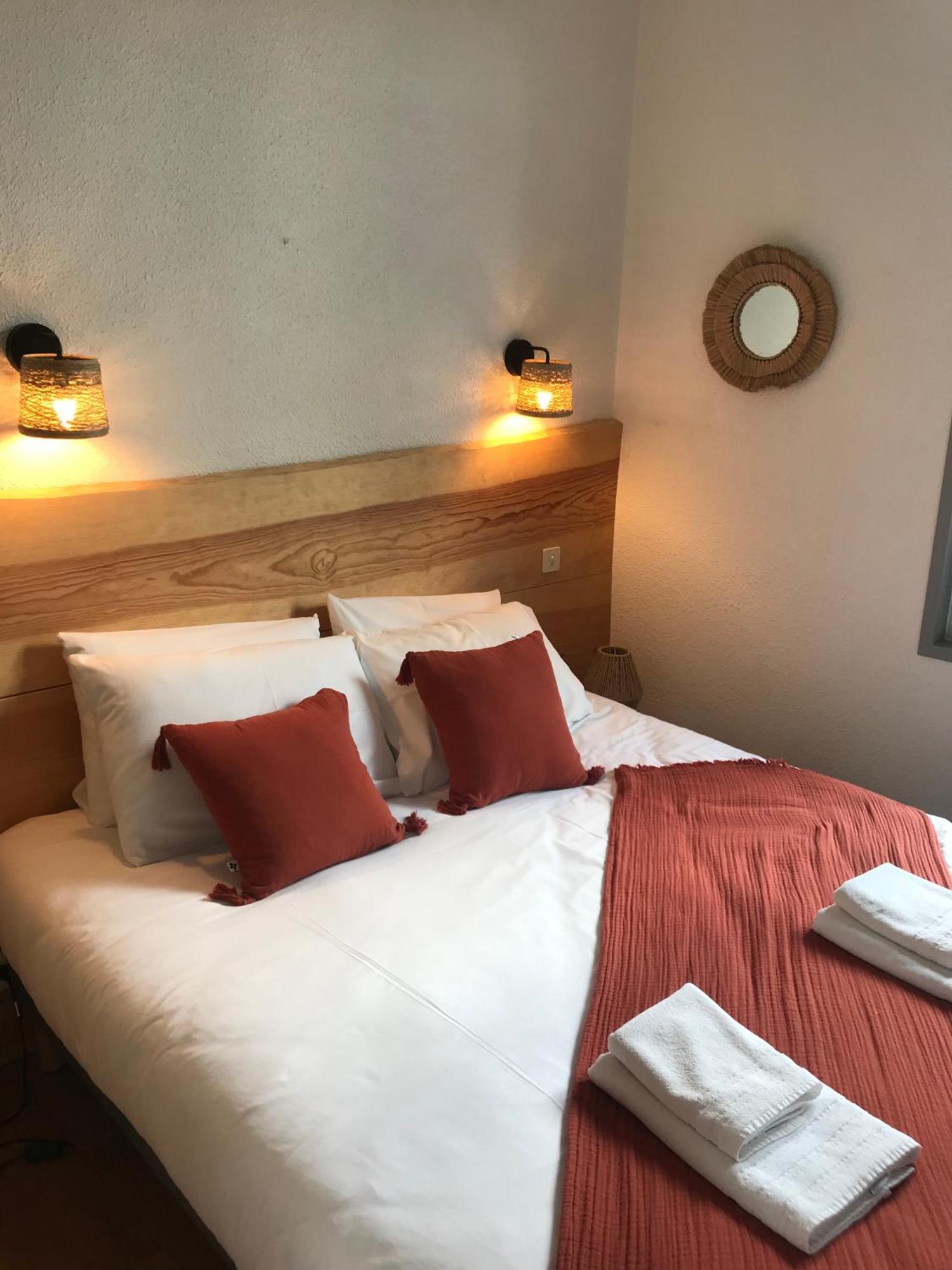 Maison Tournesol Massages Pau Jurancon Bed & Breakfast Gan