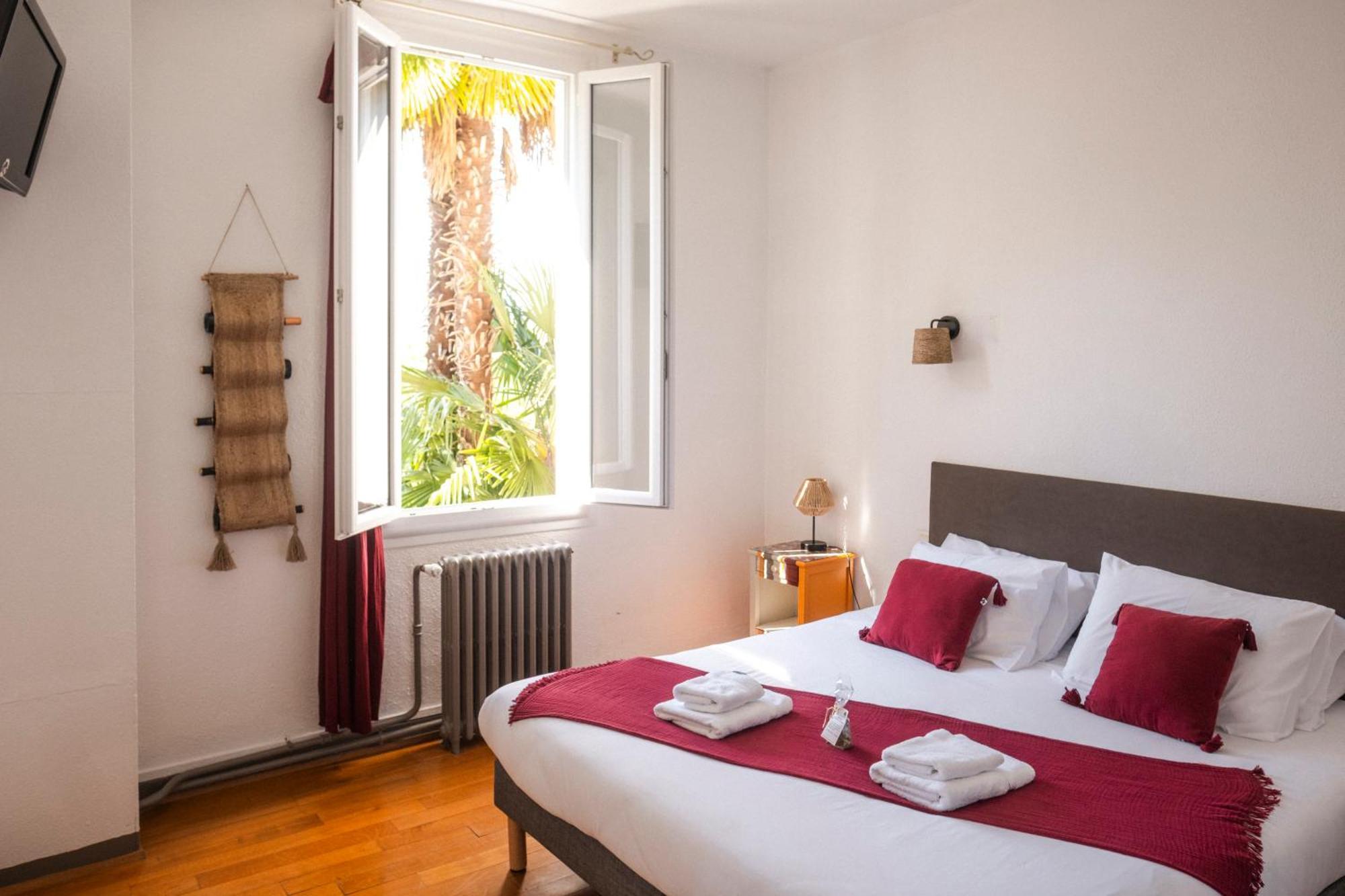 Maison Tournesol Relaxing With Massages Near Pau And Jurancon