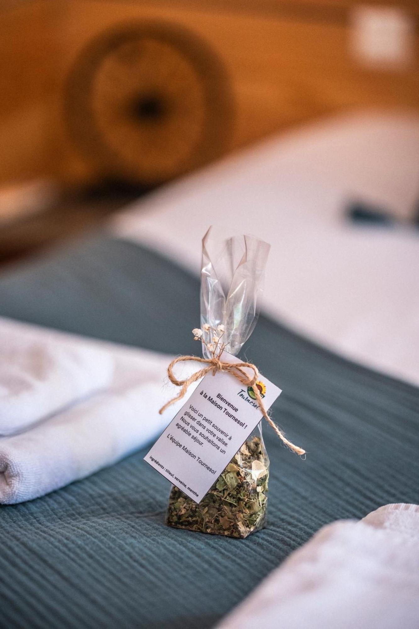 Maison Tournesol Massages Pau Jurancon Bed & Breakfast