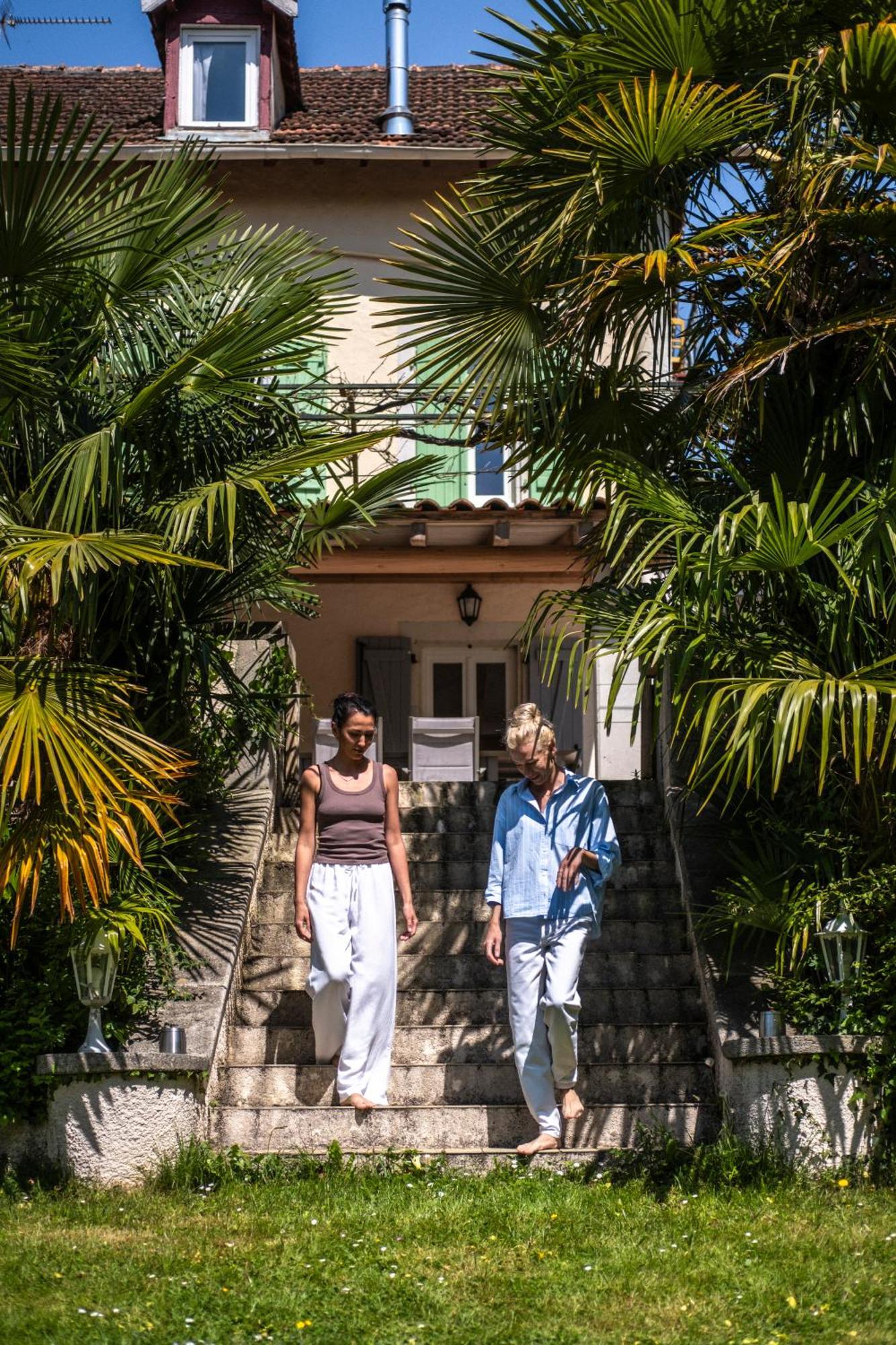 Maison Tournesol Massages Pau Jurancon * Gan