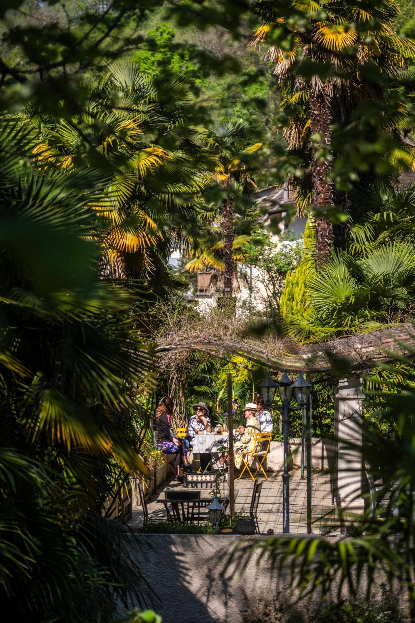 Maison Tournesol Relaxing With Massages Near Pau And Jurancon
